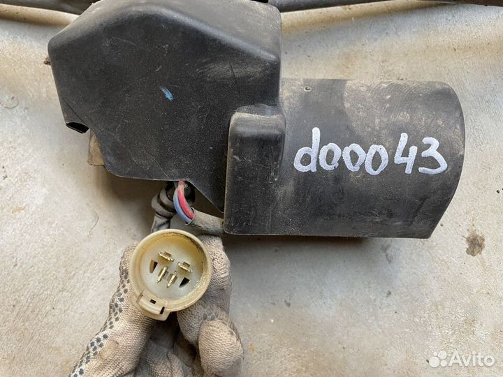 Трапеция дворников в сборе с моторч Daewoo Nexia