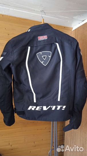 Мотокуртка