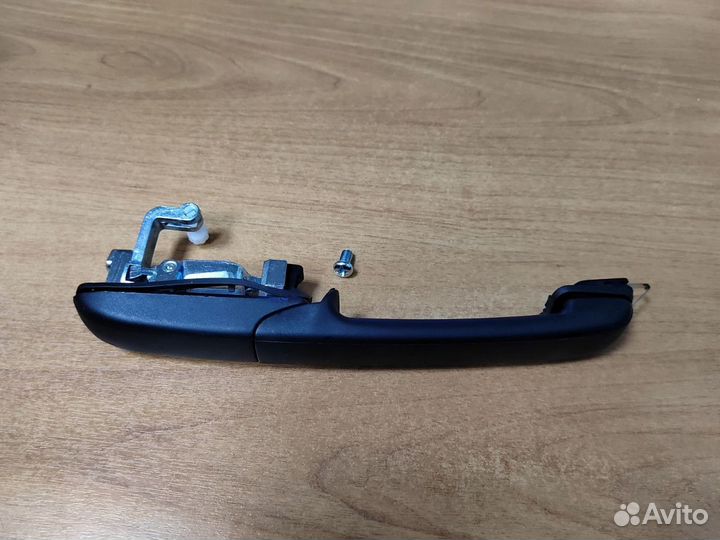 Ручка задней правой двери VW Passat B4