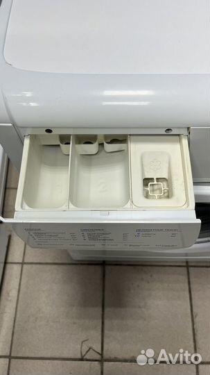 Стиральная машина Indesit узкая с Гарантией