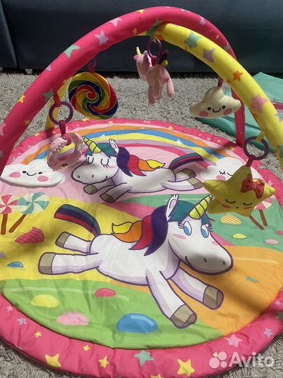 Развивающий коврик