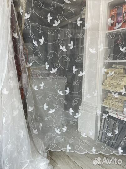 Тюль с вышивкой
