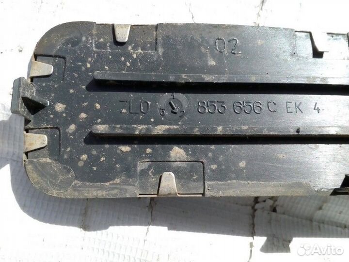 Накладка порога внутренняя передняя правая