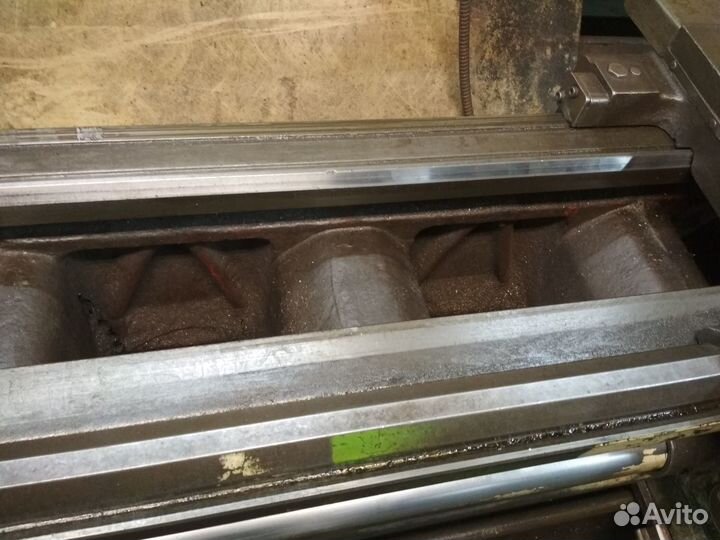 Токарно-винторезный станок 16К20