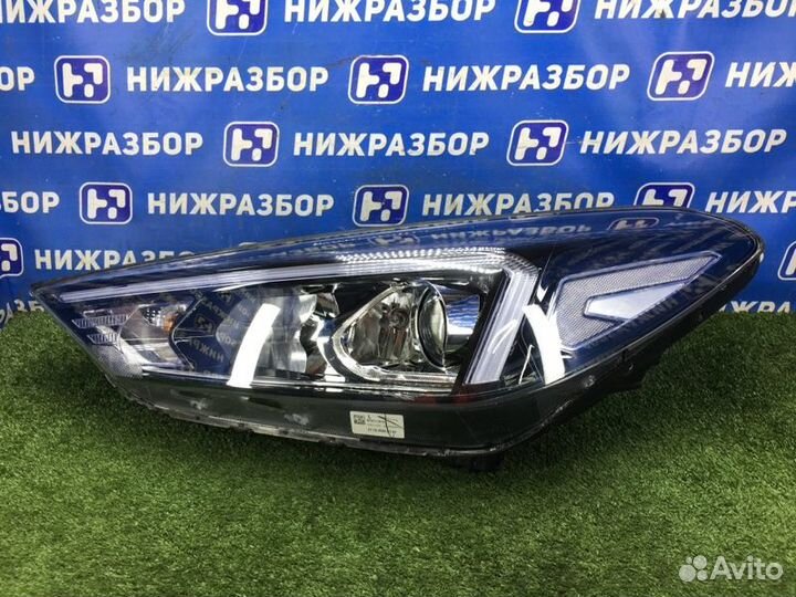 Фара передняя левая Hyundai Tucson 3