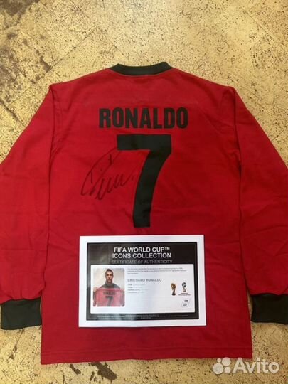 Футболка Криштиану Роналду с афтографом