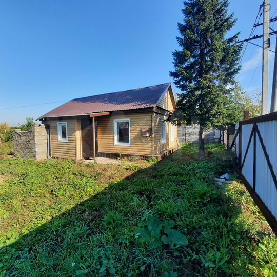 Дом 39,4 м² на участке 6 сот.