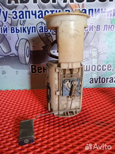 Насос топливный Volkswagen Passat B5