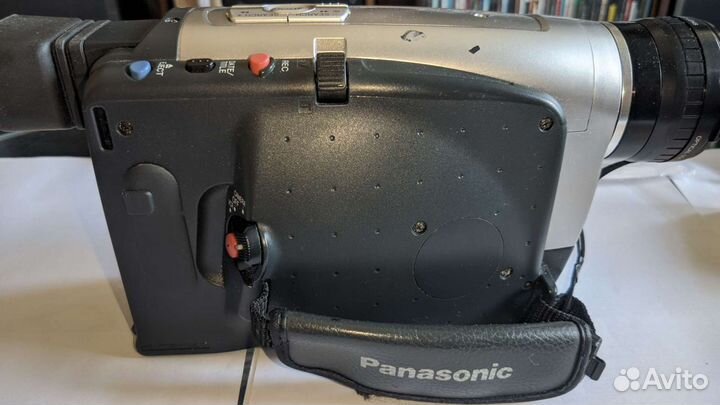 Видеокамера panasonic RZ2