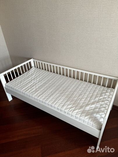 Кровать детская