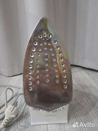 Утюг Vitek