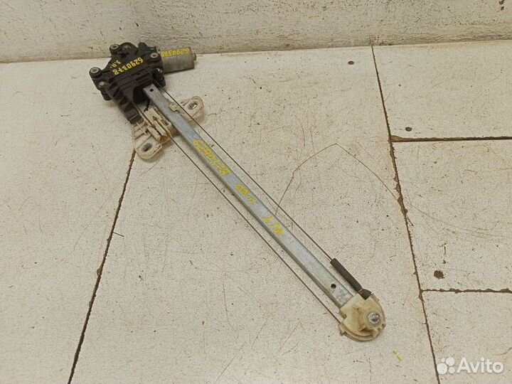 Стеклоподъемник электрический задний правый