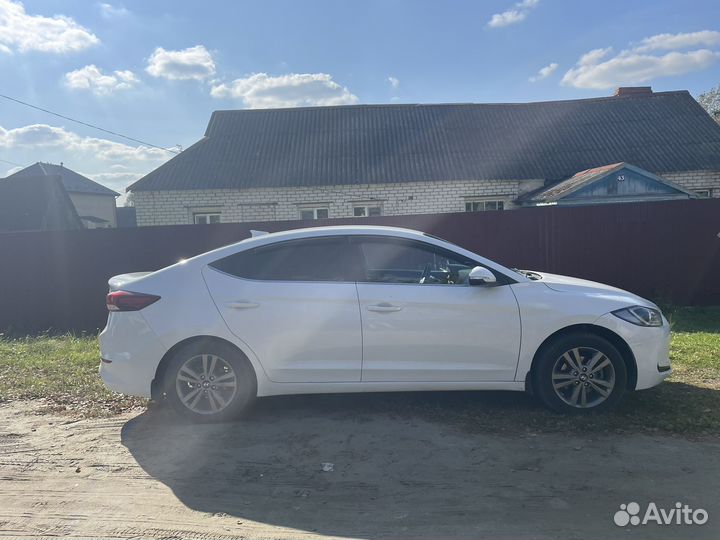 Hyundai Elantra 2.0 AT, 2018, 141 000 км