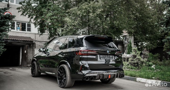 Диффузор со стоп сигналом на BMW X5M F95