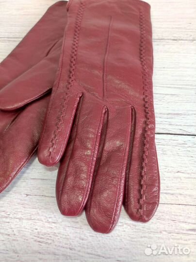 Женские перчатки кожаные новые