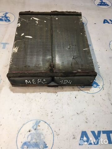 Радиатор отопителя Мерседес w124