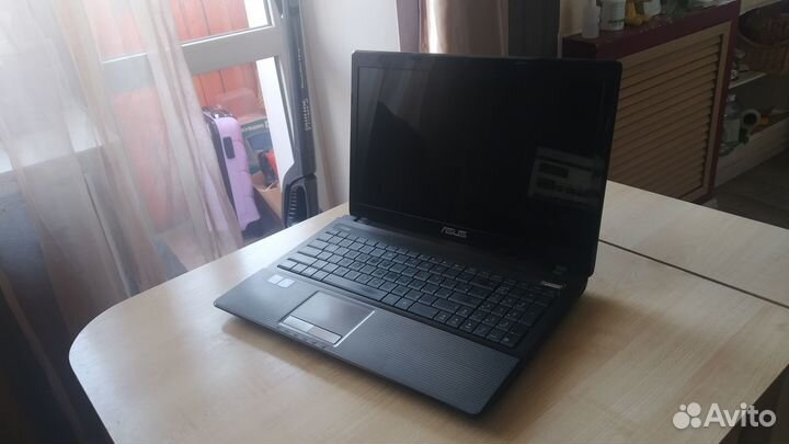 Ноутбук Asus X53U