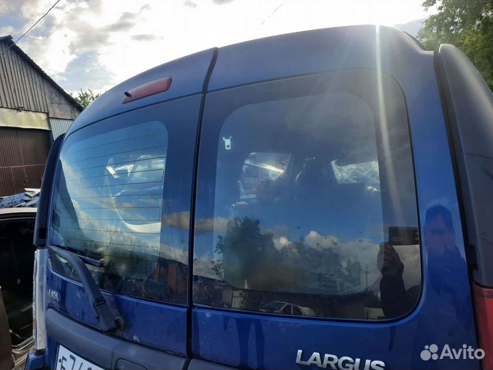 Стекло багажника LADA largus