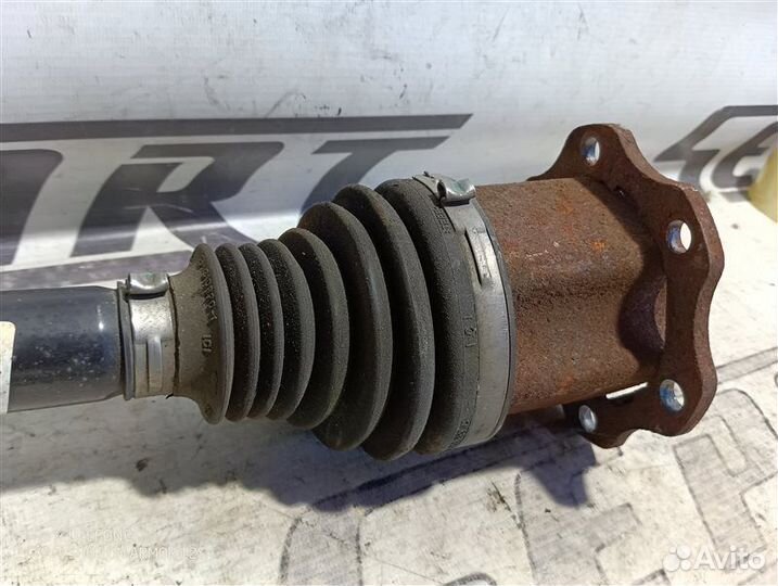 Вал приводной передний Audi Q5 8R 3.0 CCW 2010