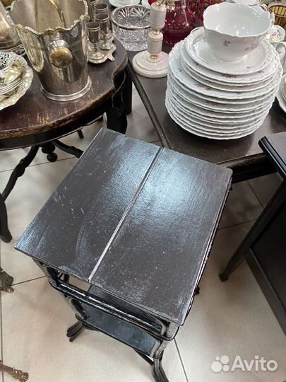 Старинные бамбуковые этажерки