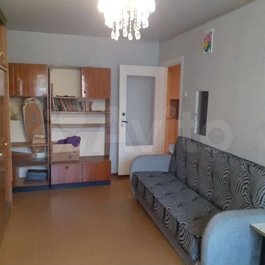 2-к. квартира, 54 м², 3/5 эт.