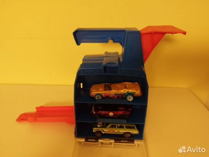 Паркинг Хот Вилз (Hot Wheels)