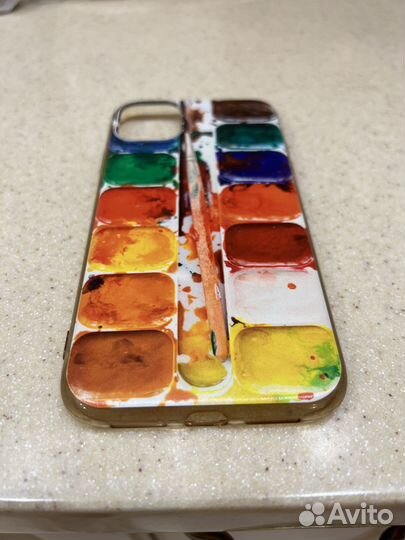 Чехол на iPhone 11