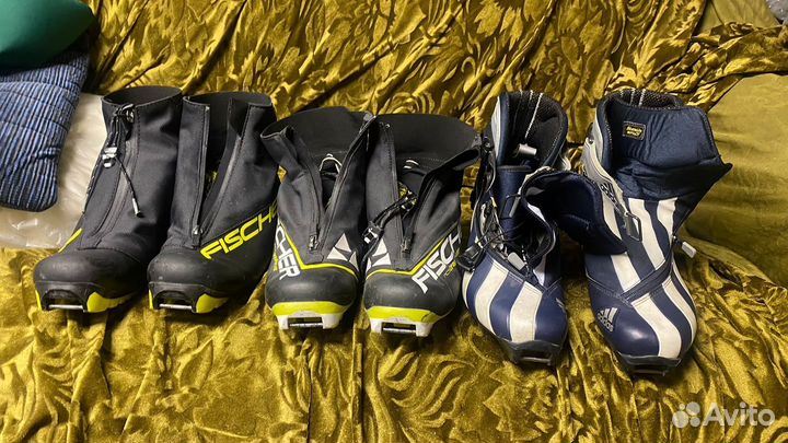 Лыжные ботинки