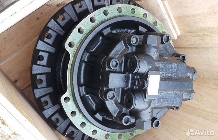Редуктор хода с мотором Hitachi ZX330-284