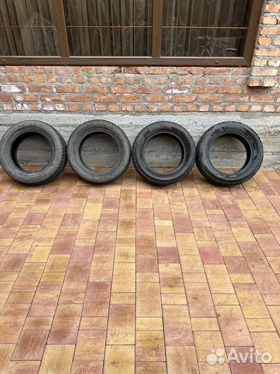 Kormoran Snow 215/60 R16