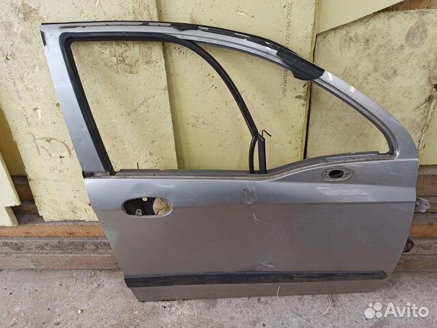Дверь передняя правая шевроле спарк м200