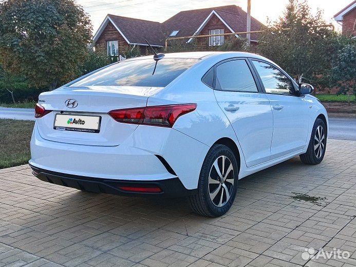 Hyundai Solaris 1.6 AT, 2021, 4 500 км