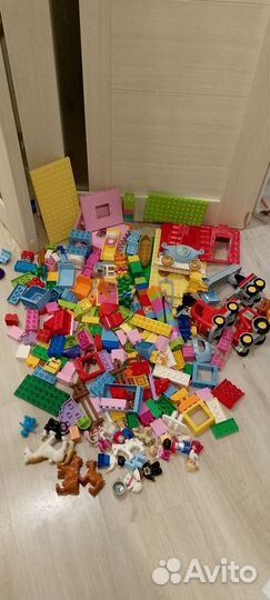 Lego duplo много деталей