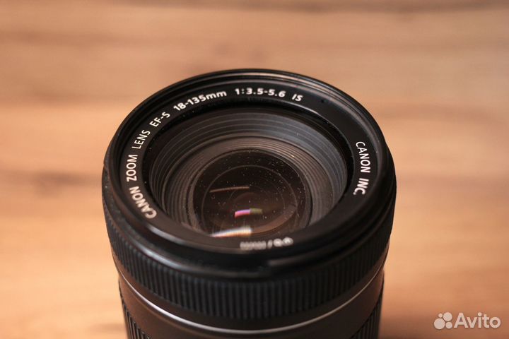 Canon EF-S 18-135mm IS