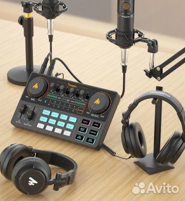 Профессиональный микшер для интервью