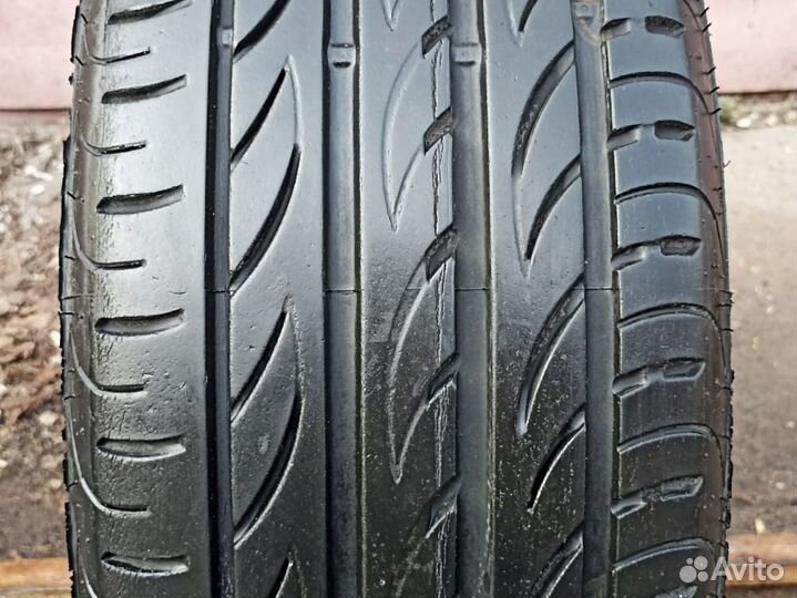 Pirelli P Zero Nero GT 225/40 R18 92Y