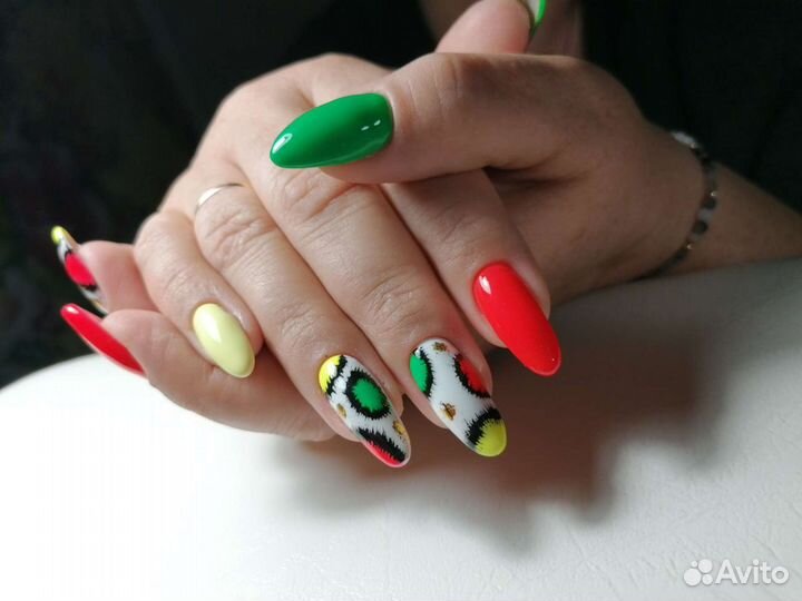 Маникюр, гель-лак