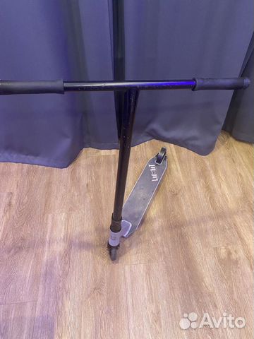 Трюковой самокат limit LMT 01