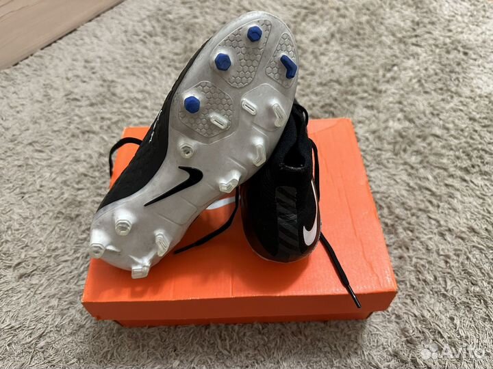 Бутсы nike hypervenom