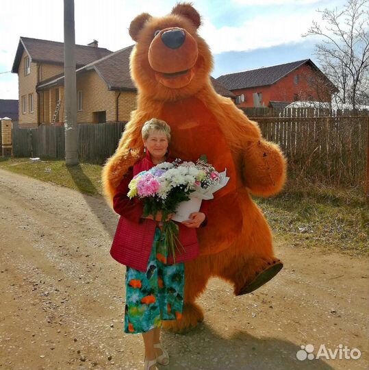 Михаил Праздничный