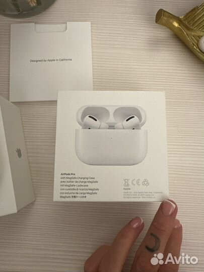 Airpods pro оригинал новые