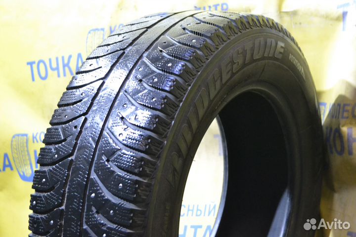 Bridgestone Ice Cruiser 7000 215/65 R16