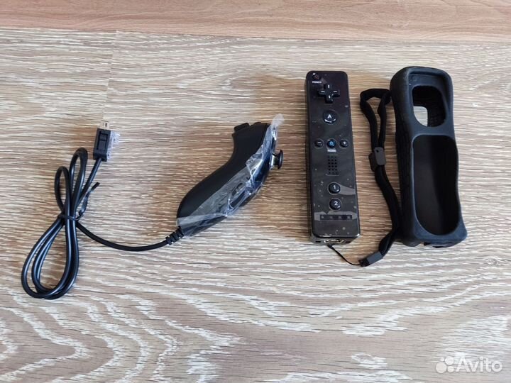 Wii Controller+Wii Nunchuk+чехол