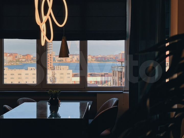 2-к. квартира, 55 м², 10/10 эт.