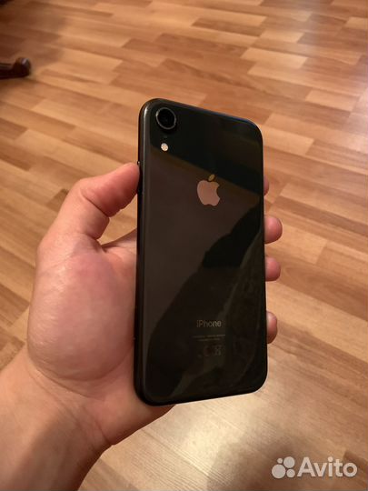 iPhone Xr, 64 ГБ