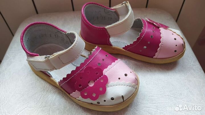 Сандали для девочки