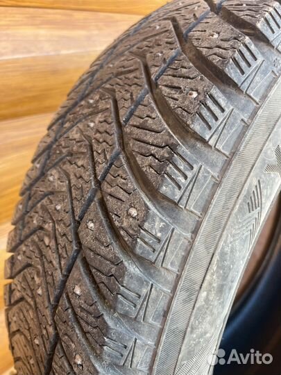 Yokohama Ice Guard IG55 215/60 R17