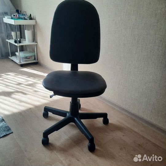 Компьютерное кресло бу