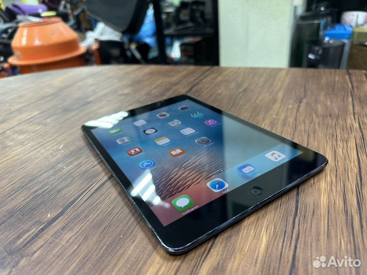 Планшет Apple iPad mini Wi-Fi + Cellular