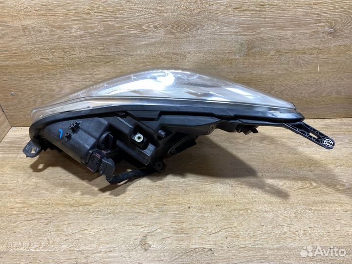 Фара передняя правая Opel Insignia 141154